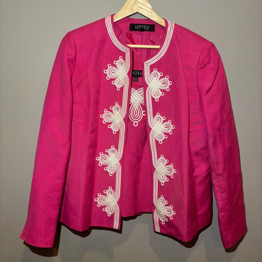 Linen Kasper Pink Fitted Embellished Linen Tank Top with matching blazer